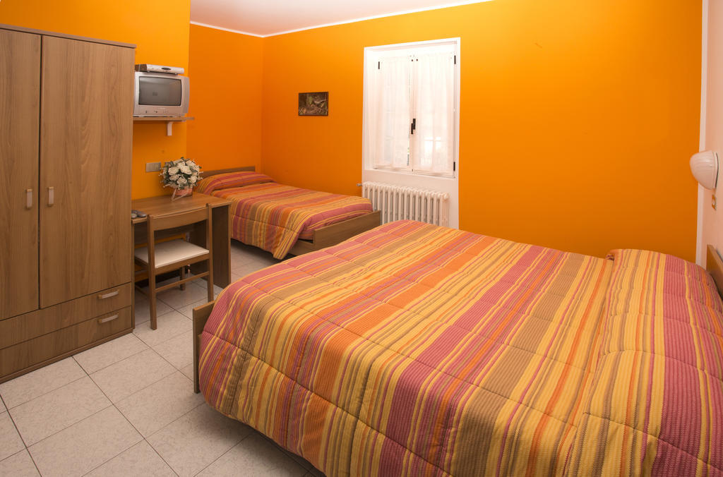 Hotel Del Mera Sorico Bilik gambar