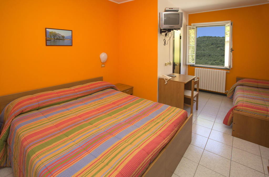 Hotel Del Mera Sorico Bilik gambar